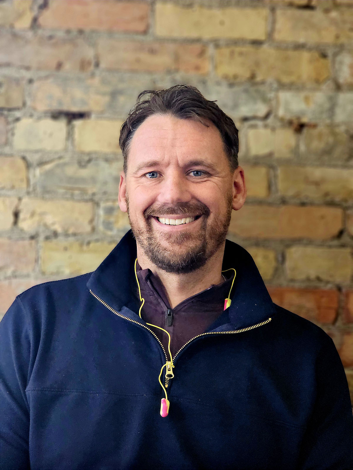 Jesse K. - General Manager